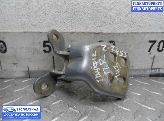 Петля двери на Chrysler Pacifica