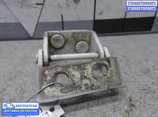Петля крышки багажника на Opel Antara
