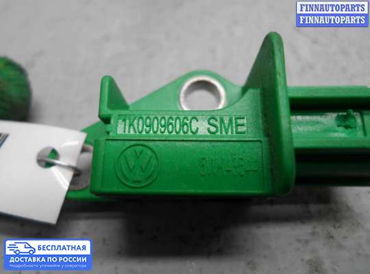 Датчик удара (Airbag) на Audi A5 (8T)