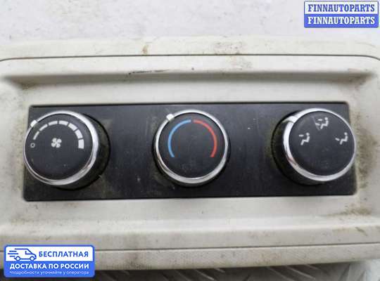 Блок управления печкой на Dodge Journey