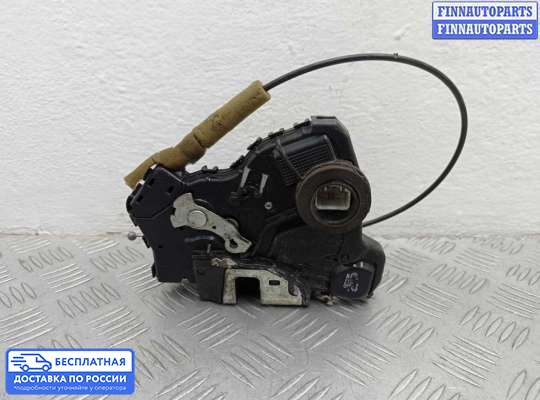 Замок боковой двери на Toyota Camry XV40