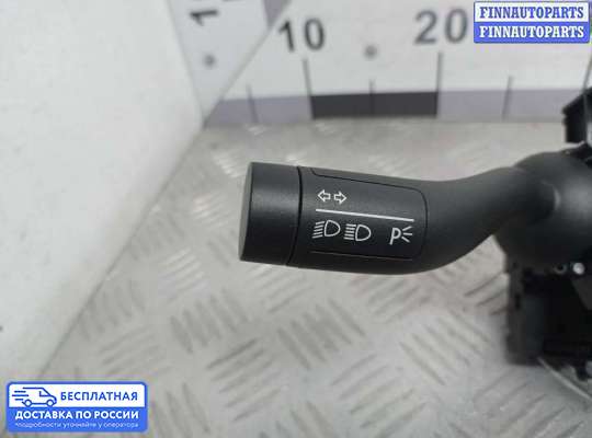 Подрулевой переключатель на Volkswagen Phaeton (3D)