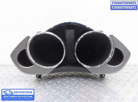 Щиток приборов на Subaru Tribeca