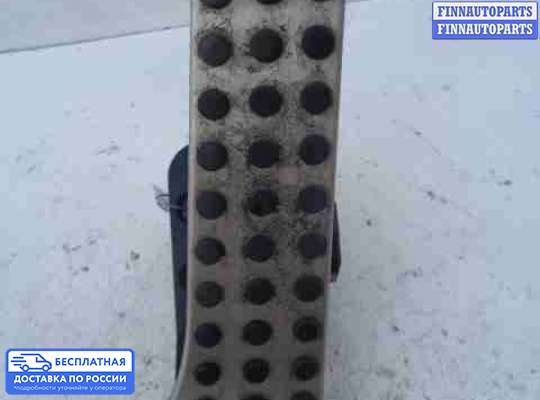 Педальный узел (педаль) на Mercedes-Benz C (W204)