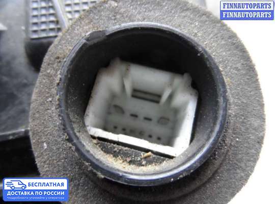 Замок боковой двери на Toyota Camry XV40