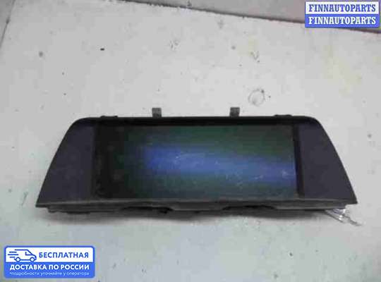 Дисплей бортового компьютера на BMW 5 (F10/F11)