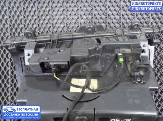 Бардачок (вещевой ящик) на Volvo XC90 II