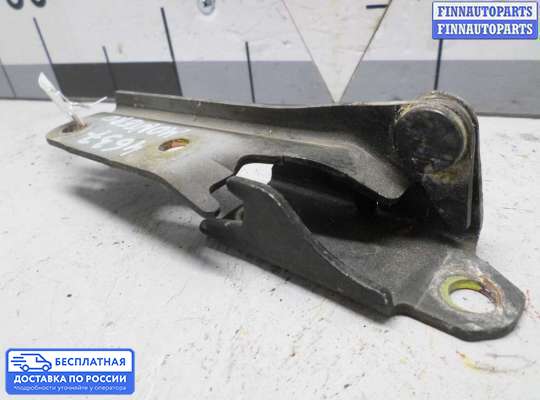 Петля капота на Mitsubishi Pajero III