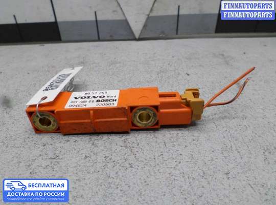 Датчик удара (Airbag) на Volvo XC90