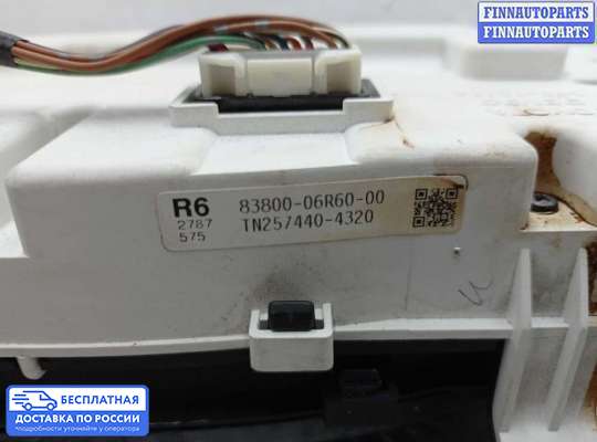 Щиток приборов на Toyota Camry XV40