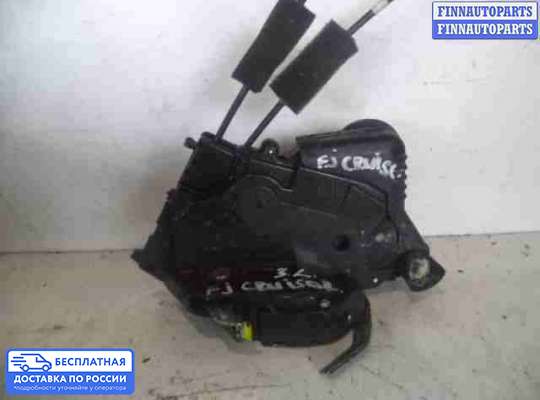 Замок боковой двери на Toyota FJ Cruiser