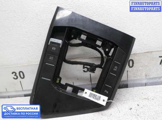 Консоль салона на Volkswagen Tiguan II