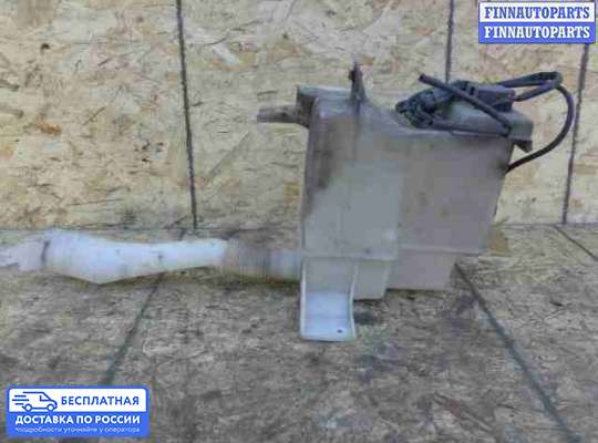 Бачок омывателя на Subaru Tribeca