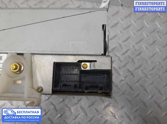Магнитола на Ford Escape