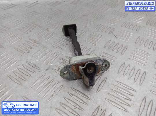 Ограничитель двери на Nissan Pathfinder III (R51)