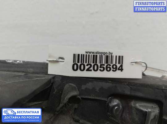 Фара передняя на Mercedes-Benz R (W251)