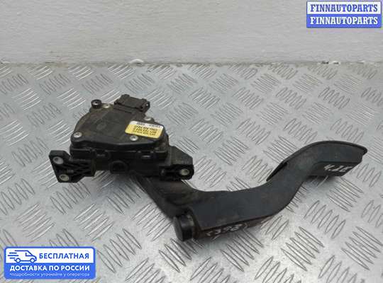 Педальный узел (педаль) на Audi A6 (C5)