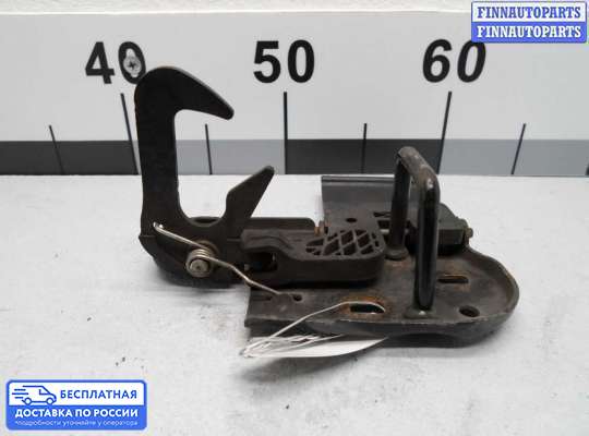 Замок капота на Volkswagen Passat CC (357)