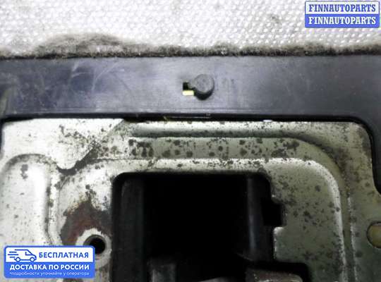 Замок боковой двери на Mercedes-Benz E (W211)