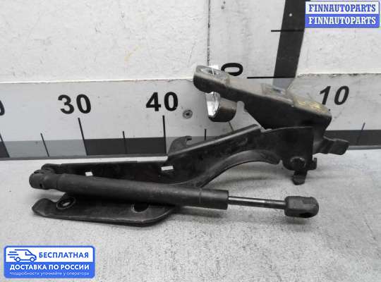 Петля капота на Infiniti FX II / QX70 (S51)