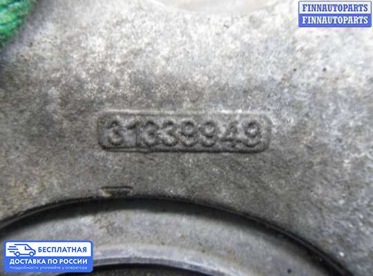 Кронштейн ДВС (лапа) на Volvo XC90 II