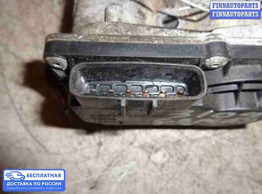 Заслонка дроссельная на Toyota Camry XV40