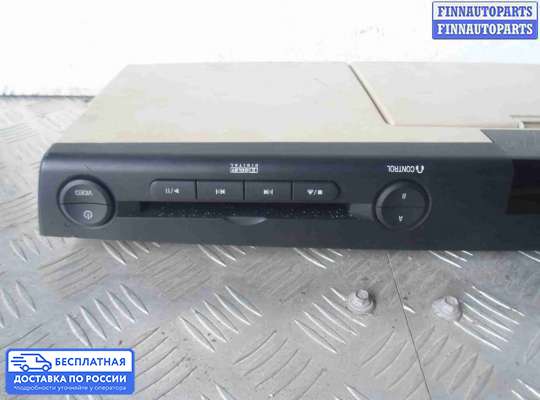 Дисплей бортового компьютера на Ford Explorer IV (U251)