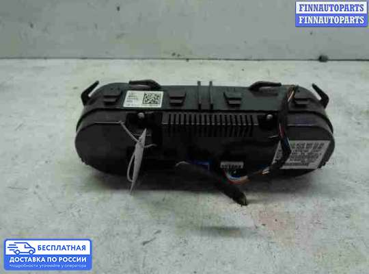 Блок управления печкой на Mercedes-Benz CLA (C117)