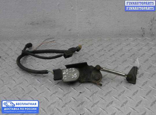 Датчик дорожного просвета на Infiniti G (V36)