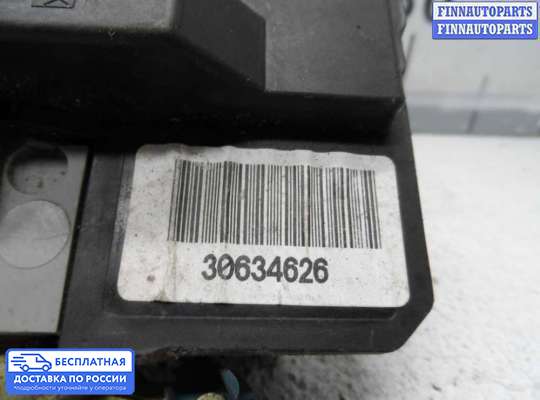 Замок боковой двери на Volvo XC90