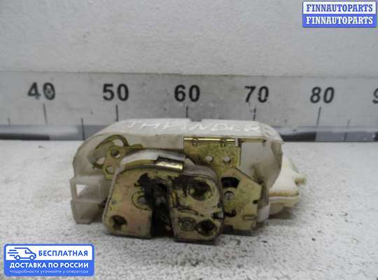 Замок боковой двери на Nissan Pathfinder III (R51)