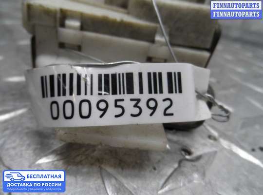 Замок боковой двери на Ford Focus I