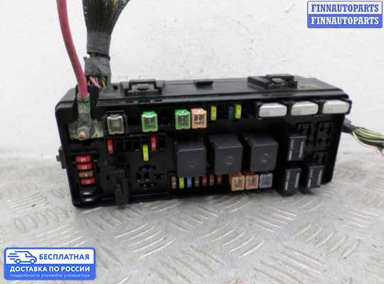 Блок предохранителей на Chrysler 300C I (LX)