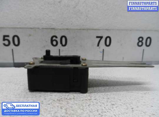 Моторчик заслонки печки на Mazda 323 (BA) 323C/ 323F/ 323S/ 323P