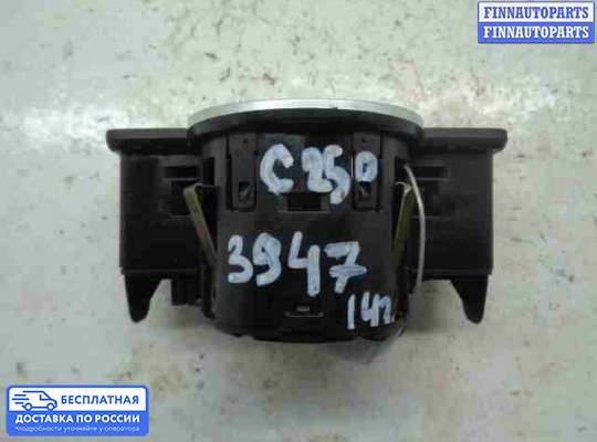 Переключатель света на Mercedes-Benz C (W204)