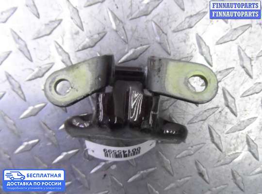 Петля двери на Chevrolet Tracker III (Trax)