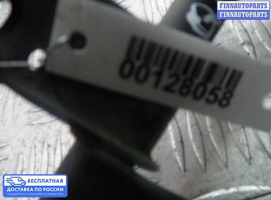 Патрубок (трубка, шланг) на Audi Q7 (4L)
