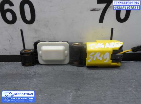 Датчик удара (Airbag) на Volkswagen Touareg I (7L)