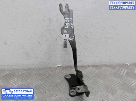 Петля капота на Mazda CX-7