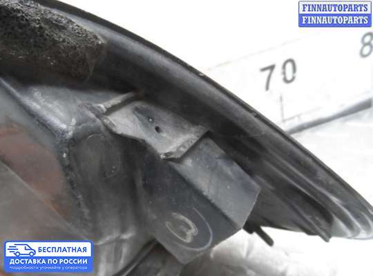 Поворотник передний на Toyota Land Cruiser 100