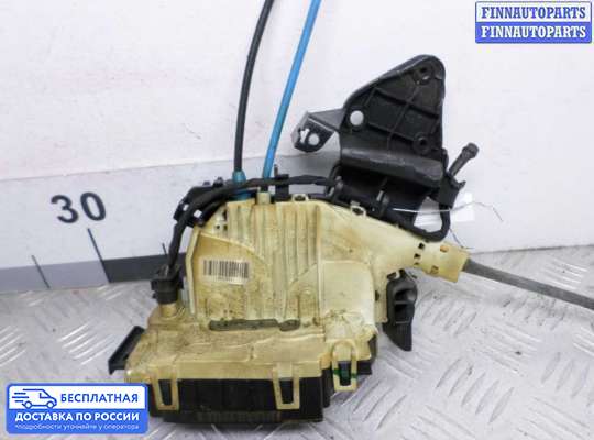 Замок боковой двери на Mercedes-Benz C (W204)