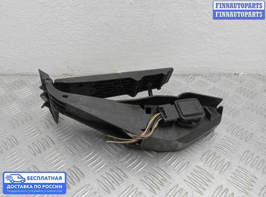 Педальный узел (педаль) на BMW 7 (E65/E66)