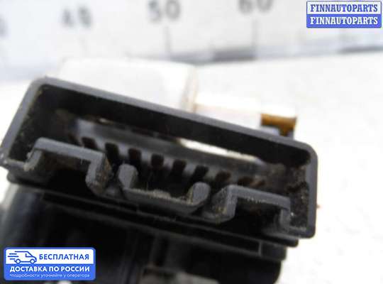 Подрулевой переключатель на Pontiac Vibe