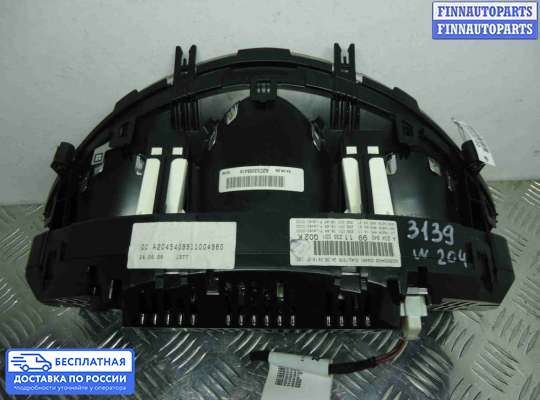 Щиток приборов на Mercedes-Benz C (W204)