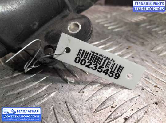 Воздухозаборник на Volkswagen Passat B6 (3C)