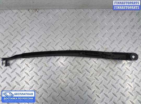 Поводок дворника на Volkswagen Touareg I (7L)