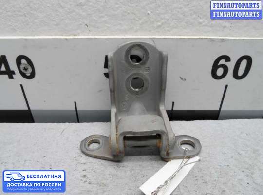 Петля двери на Nissan Murano II (Z51)