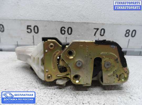 Замок боковой двери на Mitsubishi Pajero III