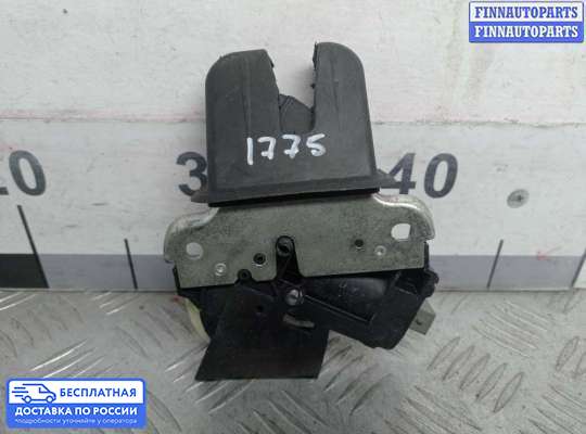 Замок багажника на Audi A8 (D3, 4E)
