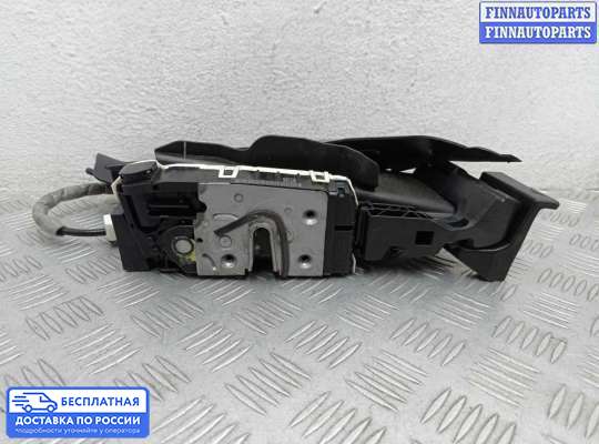 Замок боковой двери на Mercedes-Benz C (W204)